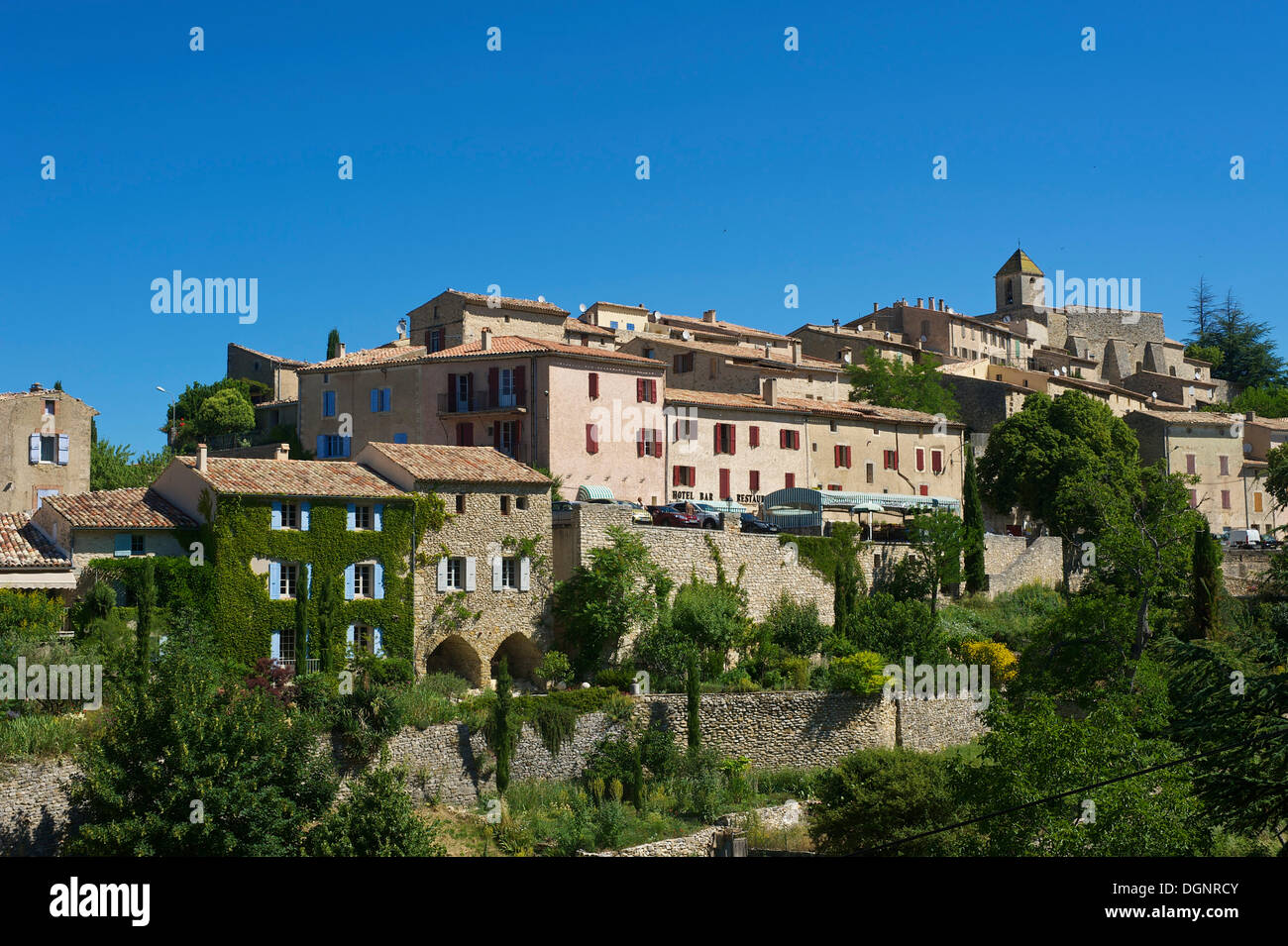 Village in Provence, Aurel, Département Vaucluse, Provence-Alpes-Côte d’Azur, France Stock Photo