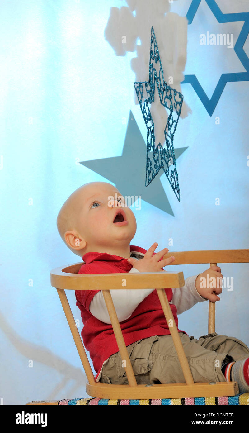 Child stars hi-res stock photography and images - Alamy