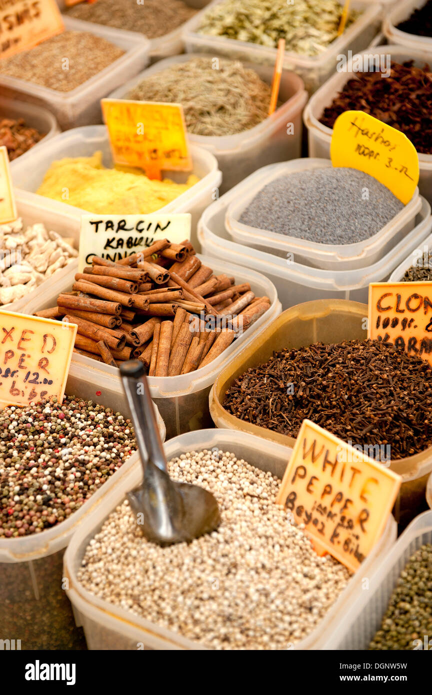 Spices on sale at a Turkish market, Turkey Stock Photo