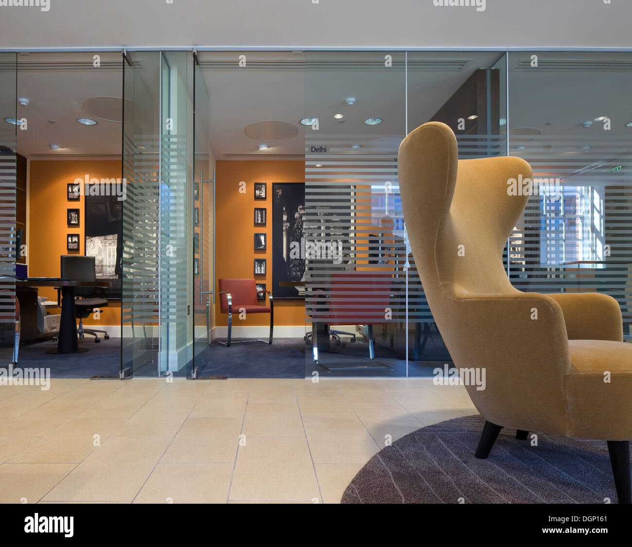 Barclays office interior hi-res stock photography and images - Alamy