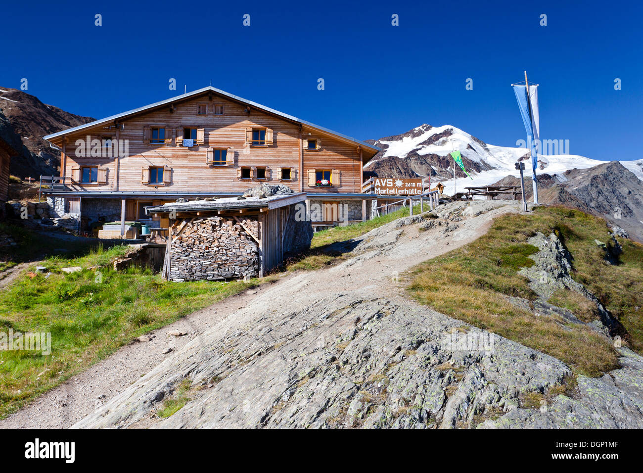 Marteller Huette mountain shelter in the Martelltal valley, Zufallspitze mountain at the back, province of Bolzano-Bozen, Italy Stock Photo