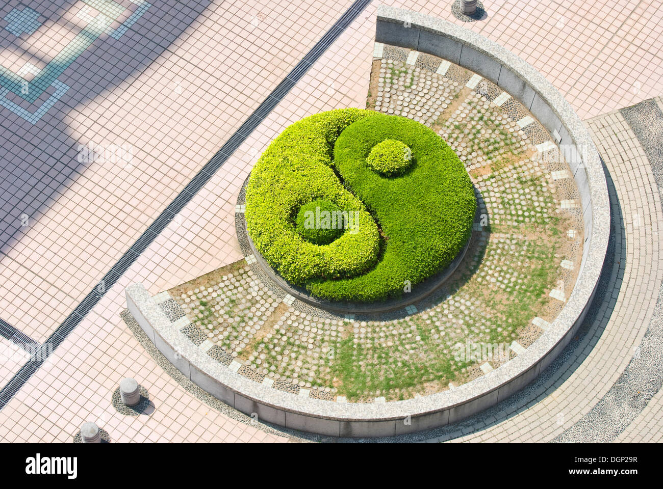 Taijitu, yin yang symbol, made of shrubs, traditional Chinese culture Stock Photo