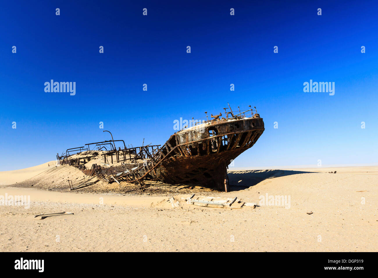 Eduard Bohlen Shipwreck, Namib Desert, Namib-Naukluft National Park, Namibia, Africa Stock Photo