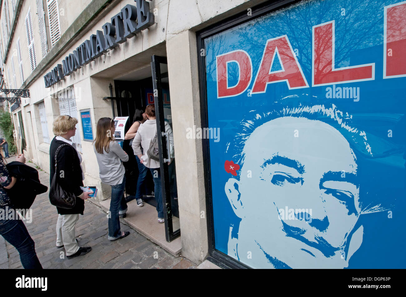 Surrealist exhibition dali hi-res stock photography and images - Alamy