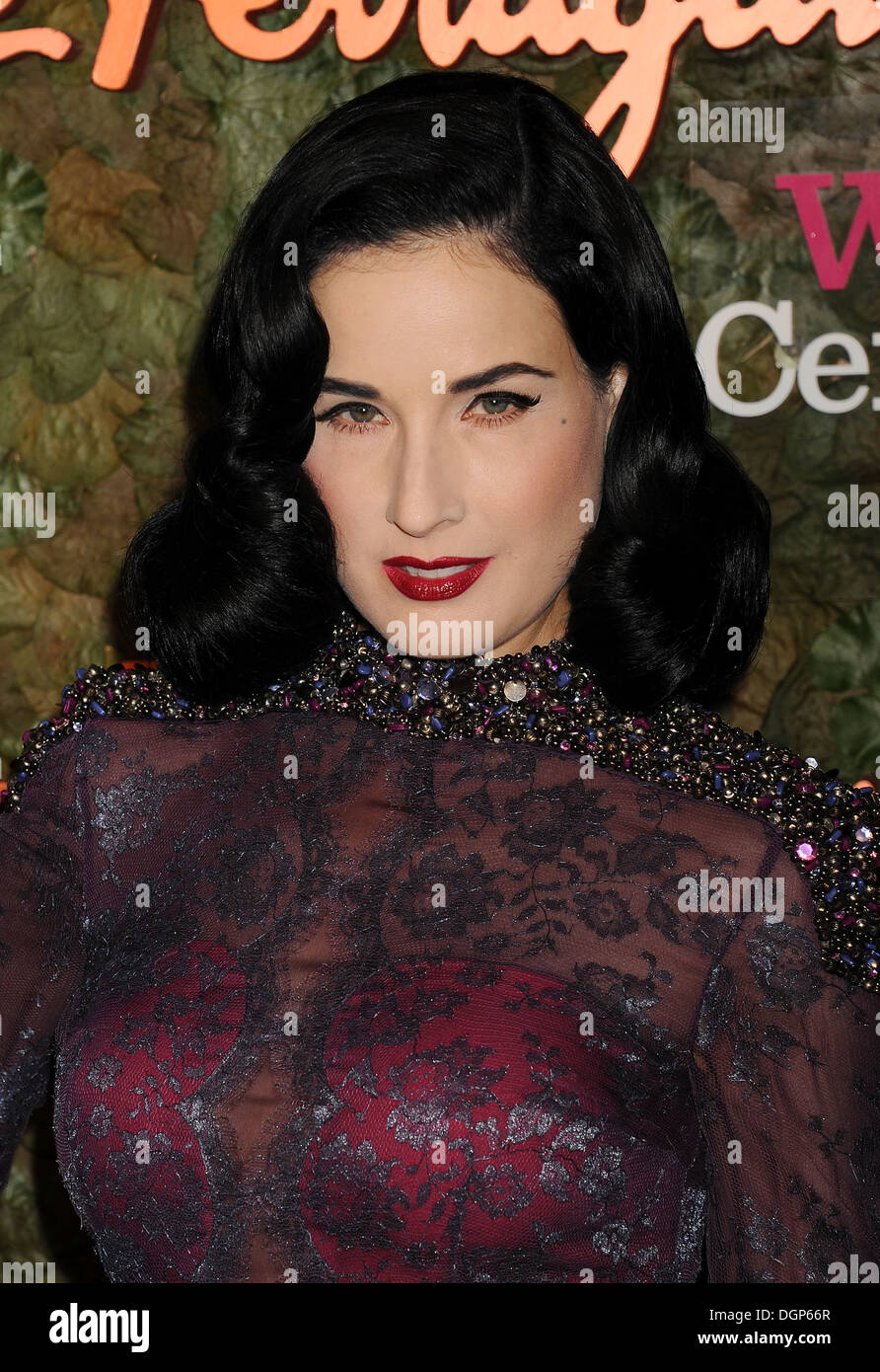 Burlesque dancer dita von teese High Resolution Stock Photography and