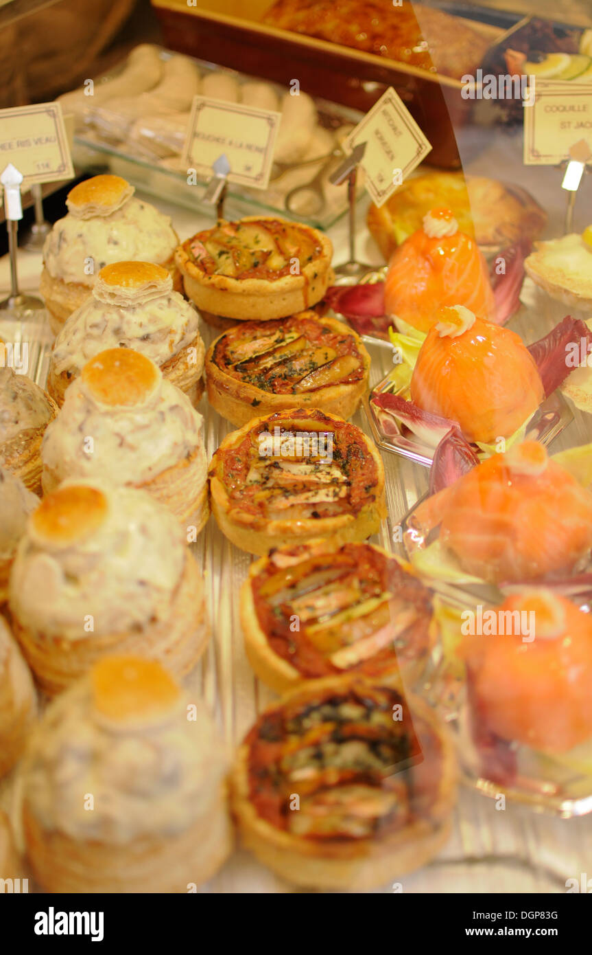 Pastry shop in Paris, France Stock Photo Alamy