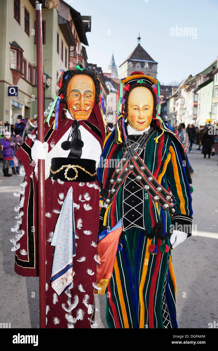 Traditional Swabian-Alemannic carnival characters with figures of 'Fransenkleid' and 'Federahannes', Rottweil Carnival, Rottweil Stock Photo