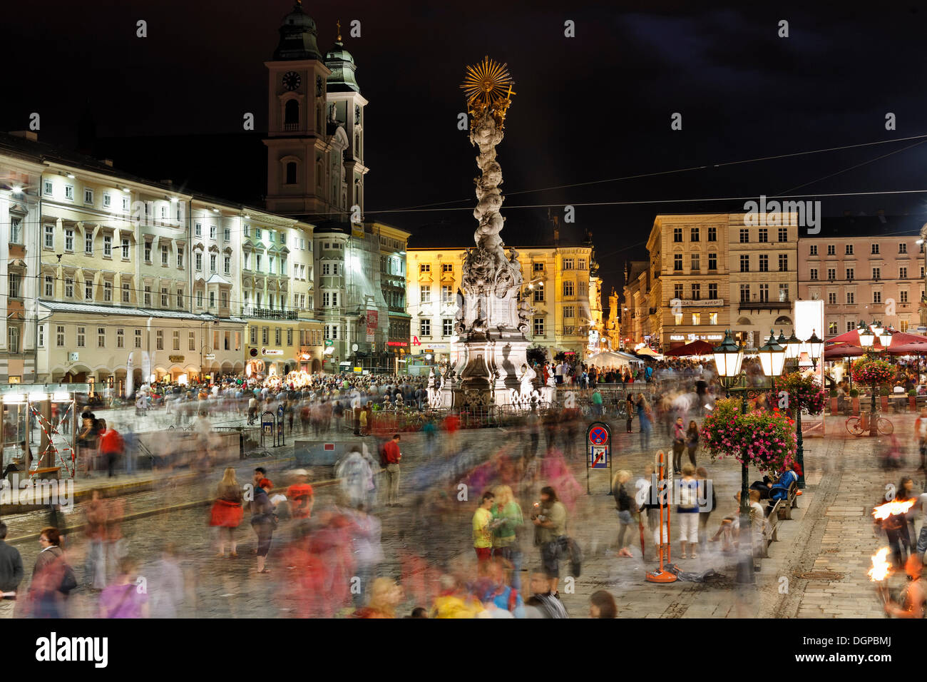 Pflasterspektakel street art festival, Hauptplatz square, Linz, Upper Austria, Austria, Europe, PublicGround Stock Photo