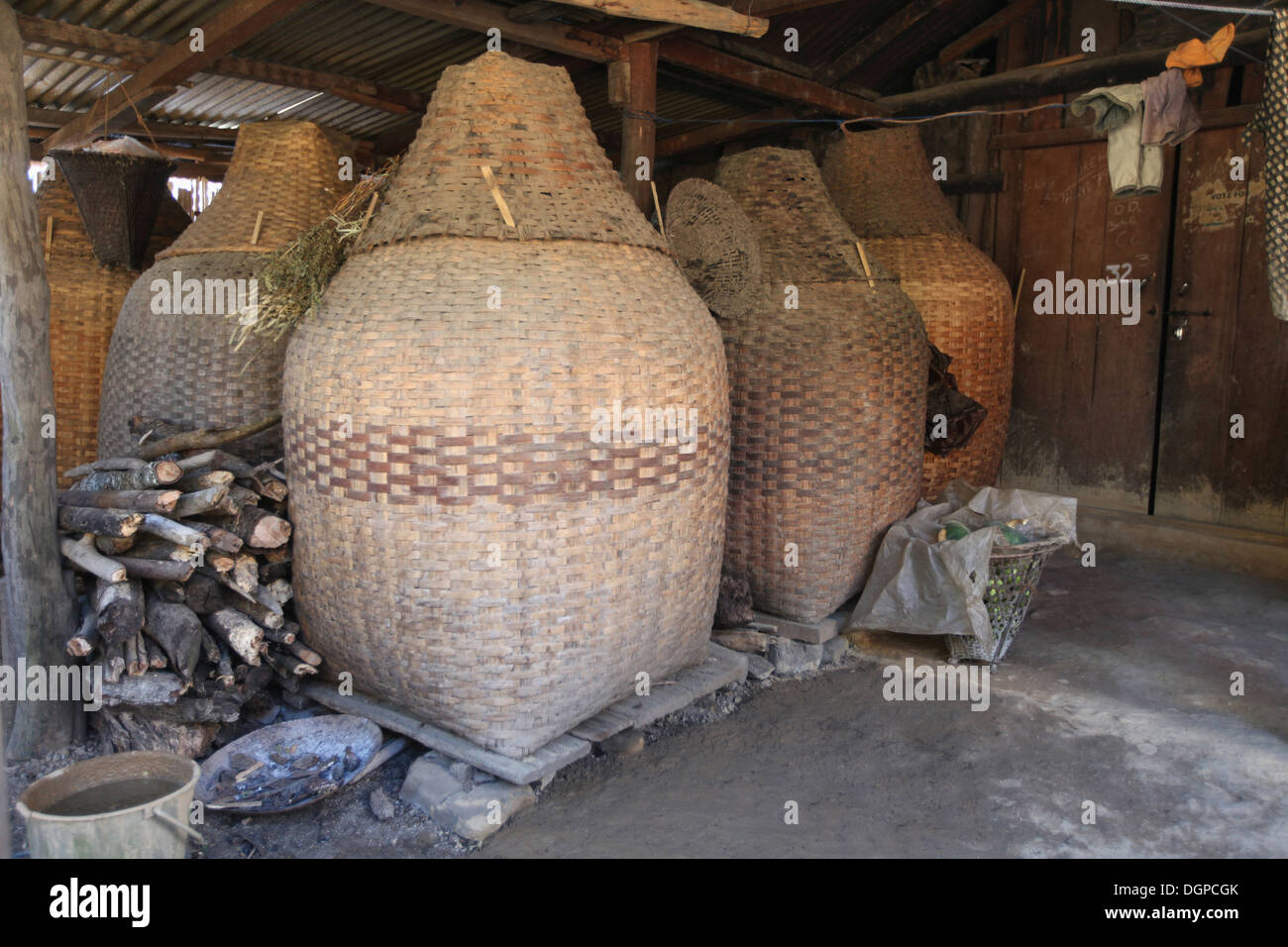 Grain storage baskets, Mimo village, Nagaland, India Stock Photo Alamy