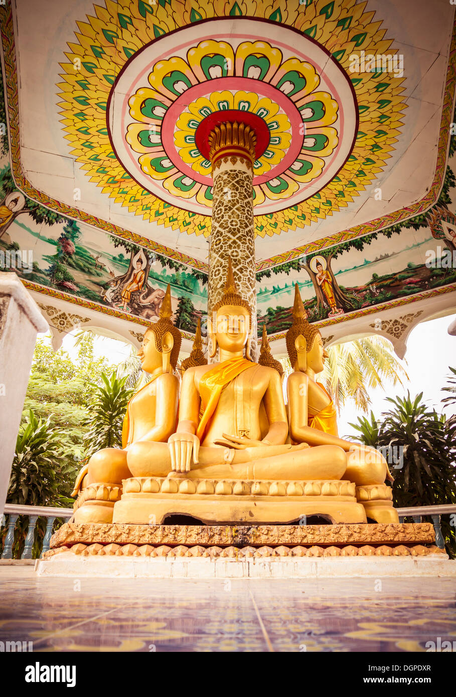 Loas, Vientiane, Buddha statues in Vat Phonexai Stock Photo