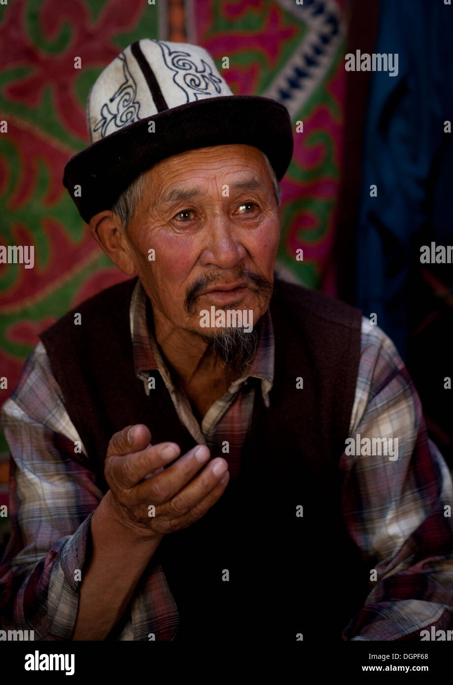 Old Man With A Kalpak Hat, Kyzart River, Kyrgyzstan Stock Photo - Alamy