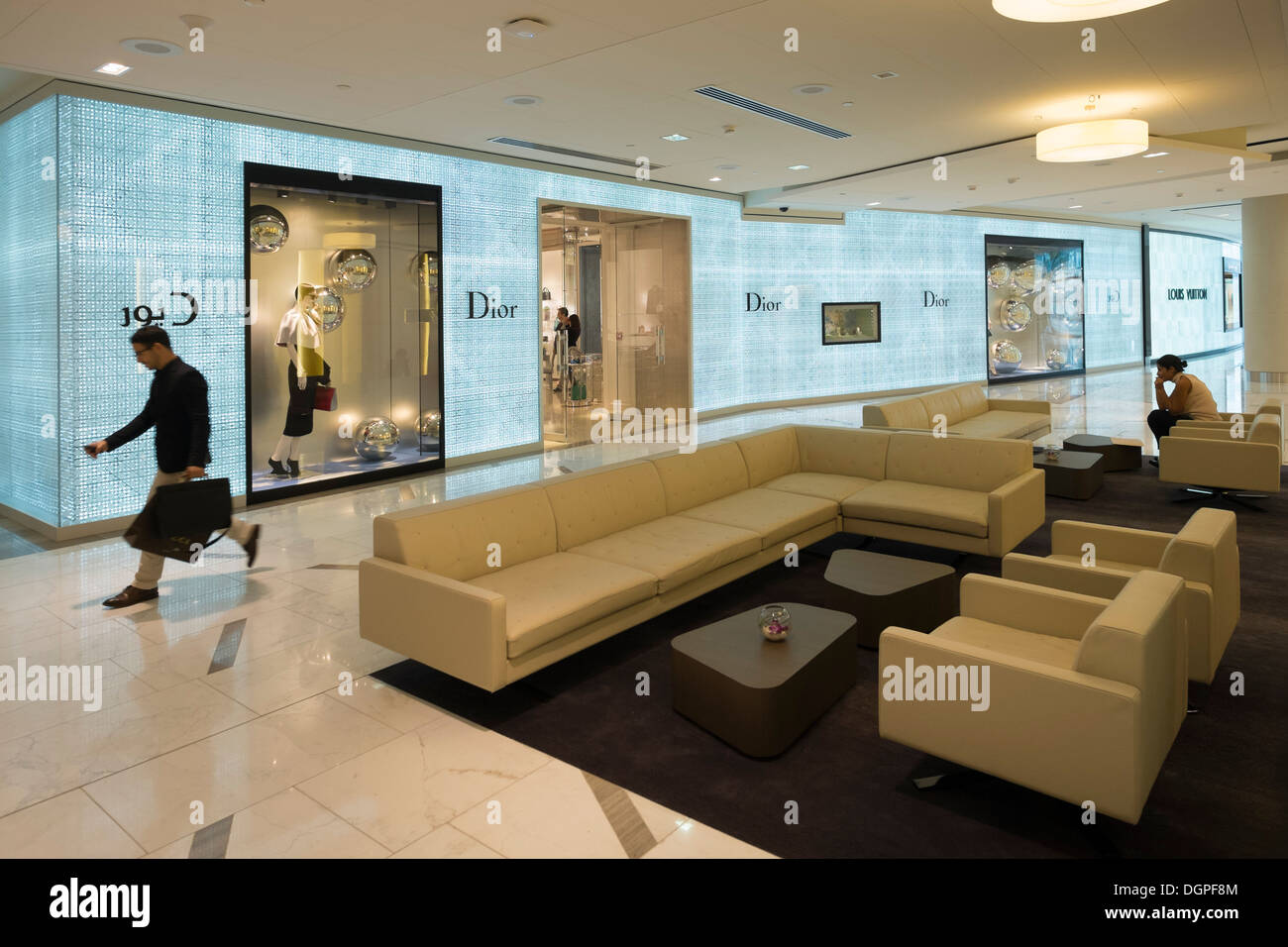 Galleria mall abu dhabi hires stock photography and images Alamy