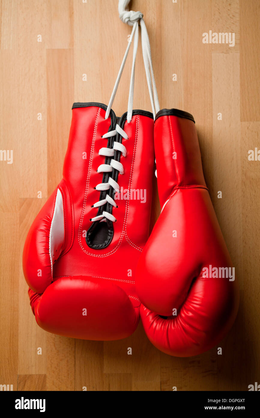 Boxing glove hires stock photography and images Alamy