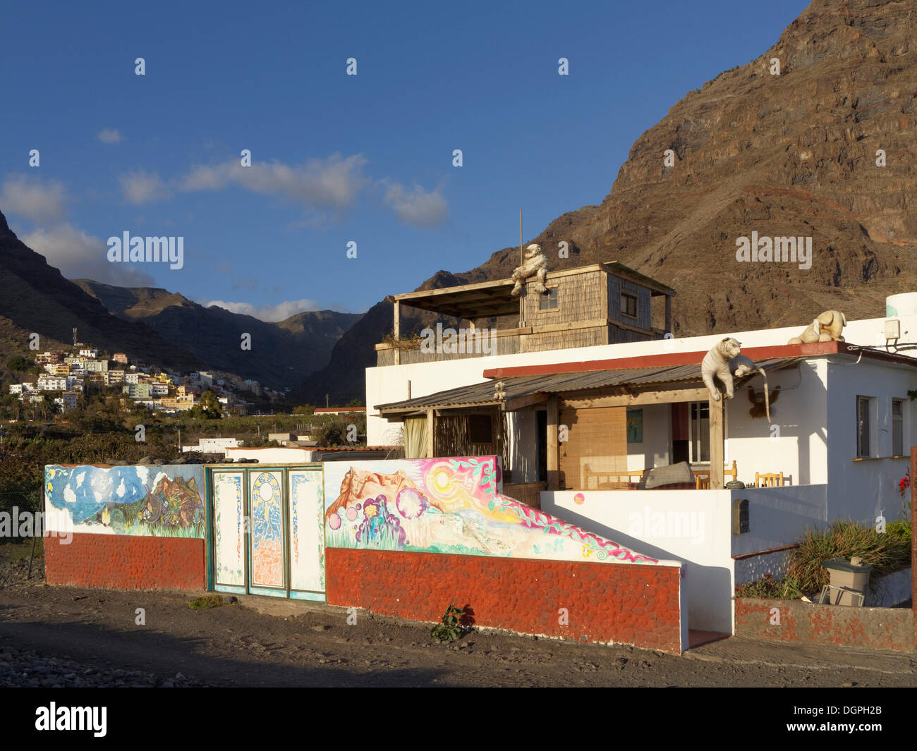 Holiday home in La Puntilla, La Calera at the rear, Valle Gran Rey valley, La Gomera, Valle Gran Rey, Canary Islands, Spain Stock Photo