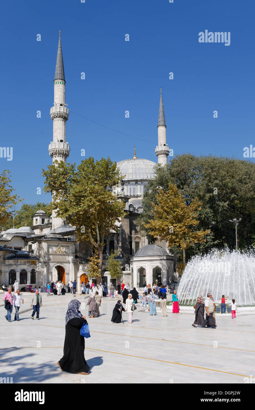 Eyüp Sultan Mosque, Eyüp, Istanbul, European side, Istanbul Province, Turkey, European side Stock Photo