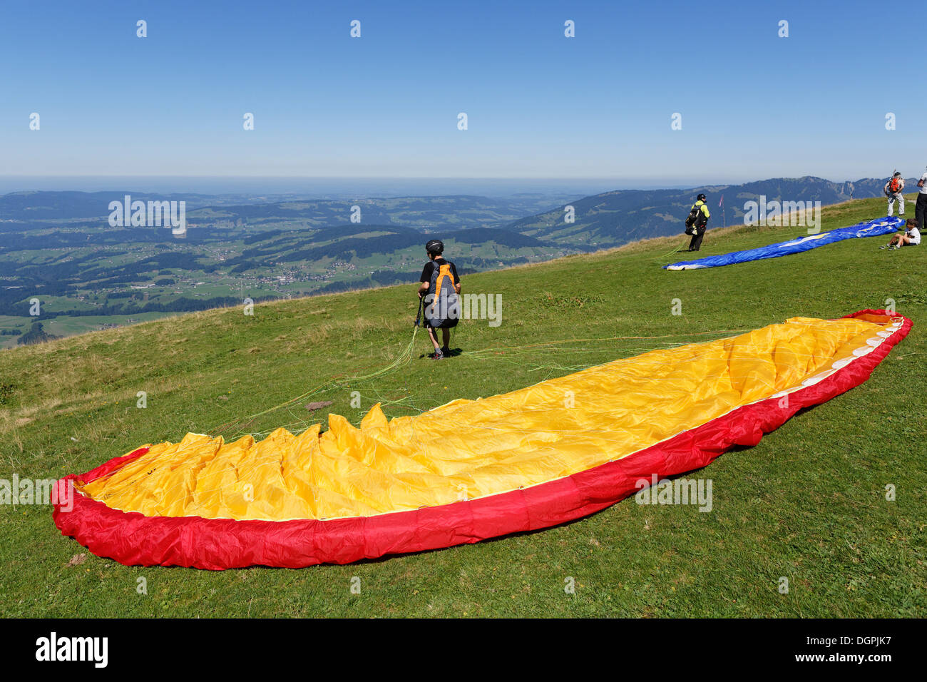 Paraglider taking off, Berg Niedere, Andelsbuch, Bregenzerwald, Bregenzer Wald, Vorarlberg, Austria Stock Photo