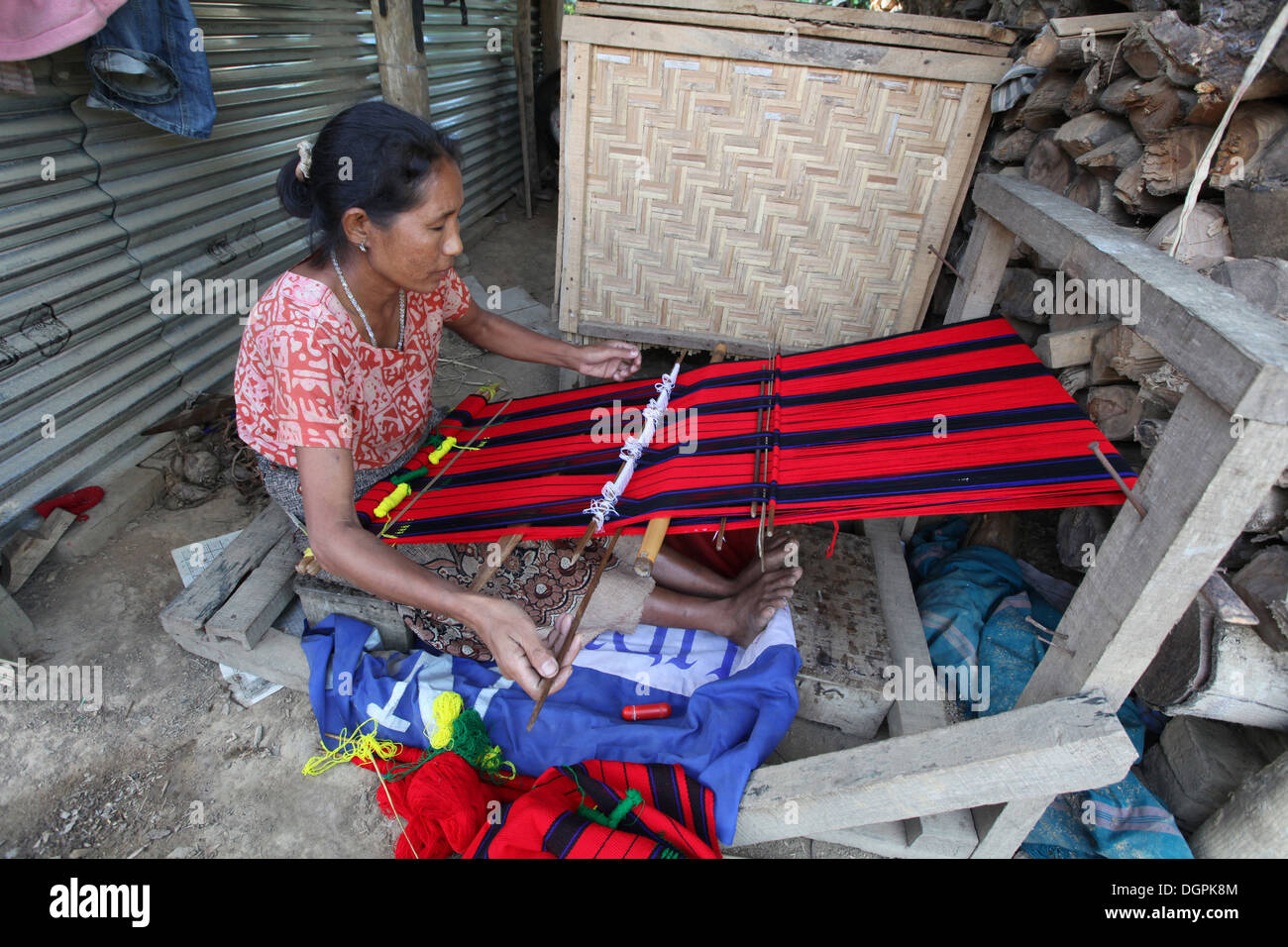 Woman weaving india hires stock photography and images Alamy