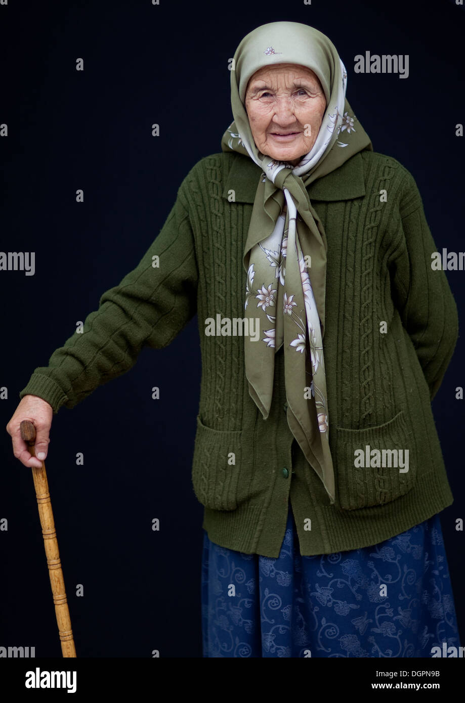 Standing veiled woman hi-res stock photography and images - Alamy