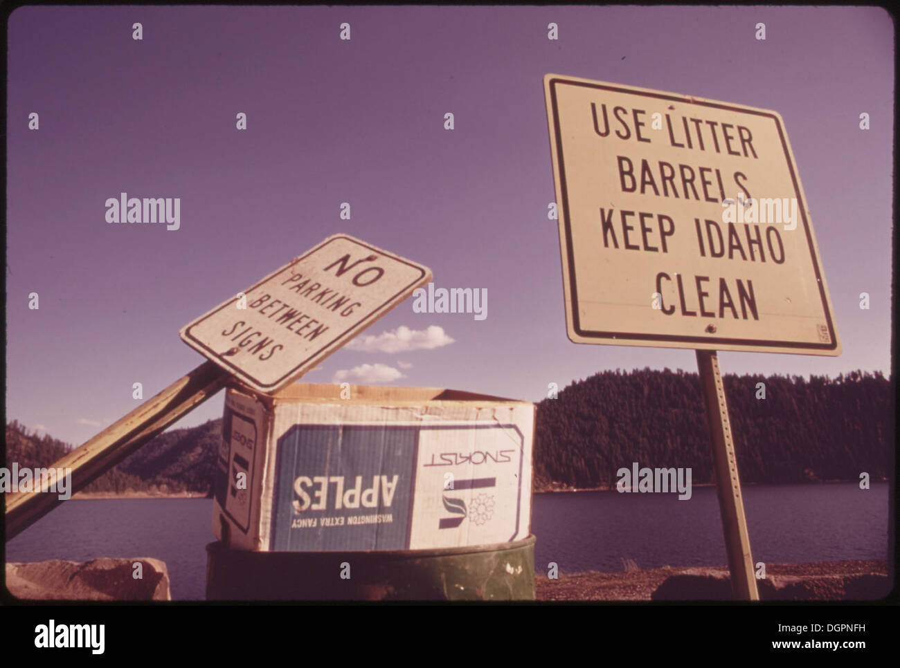 Evidence that littering rules are sometimes obeyed 548158 hires stock