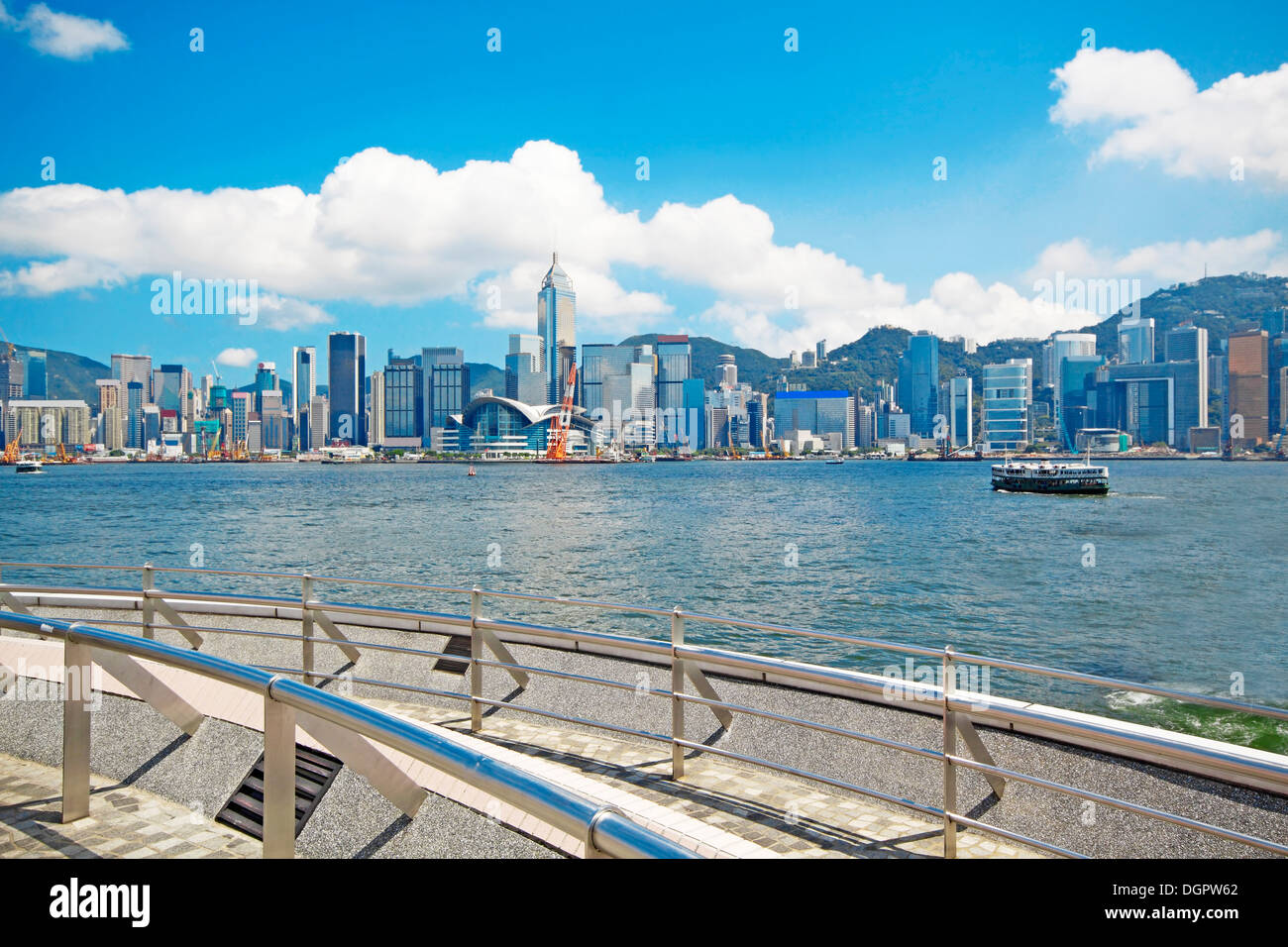 Hong kong waterfront buildings hi-res stock photography and images - Alamy