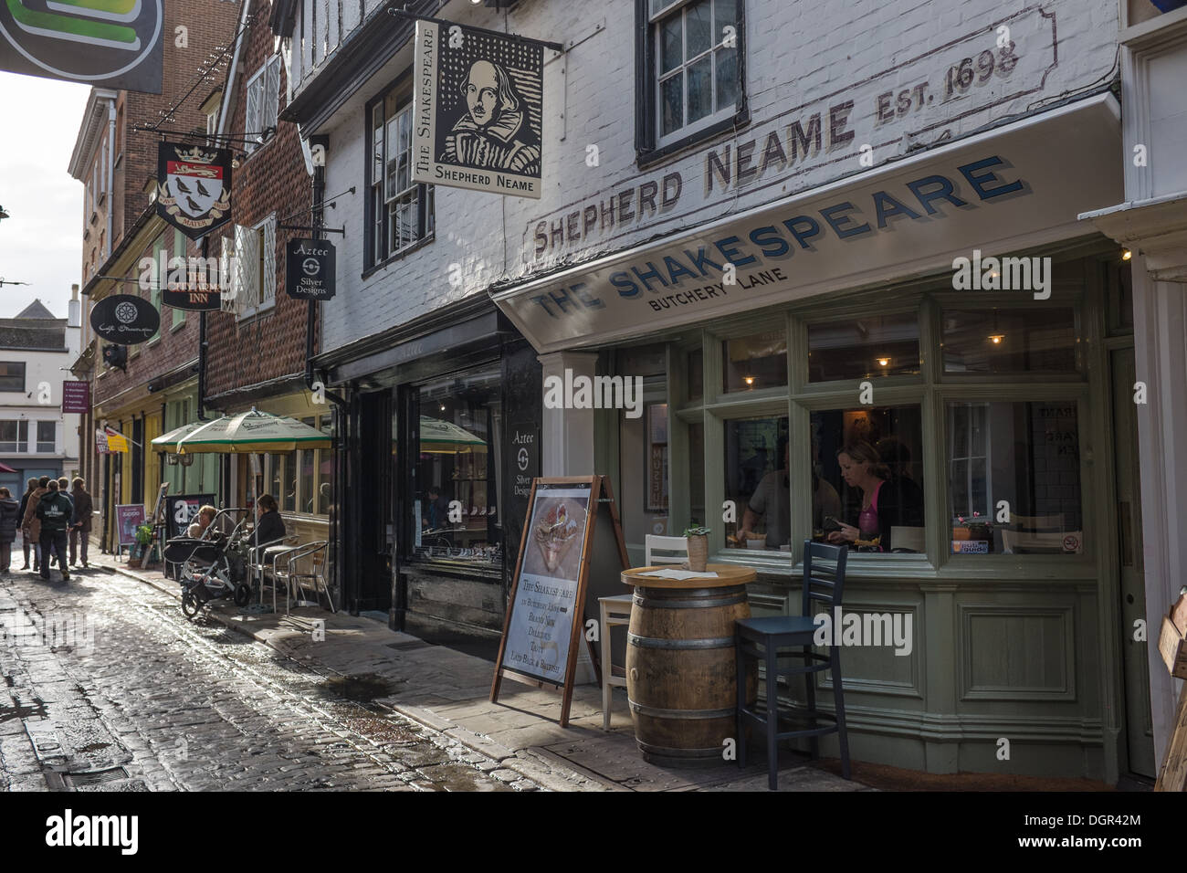 The Shakespeare Pub or Inn, Owned by Shepherd Neame, Brewery, Butchery Lane, Canterbury, UK Stock Photo