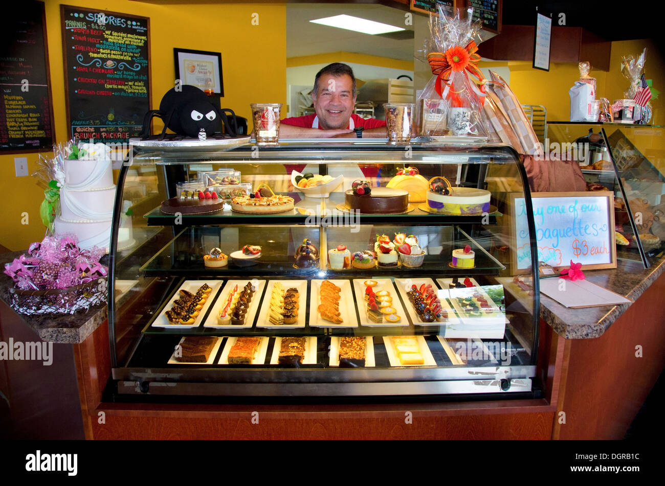 The Cocoa Bean is a popular bakery in Geneva, Illinois, a town along the Lincoln Highway. Stock Photo