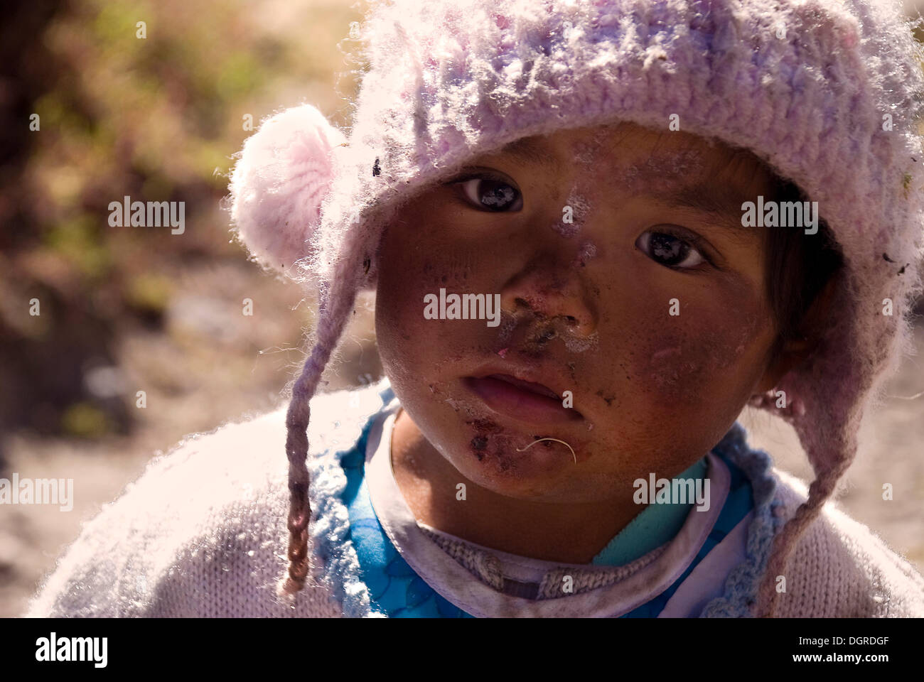 Indian child, portrait, near Cusco, Andes mountain range, Peru, South America Stock Photo