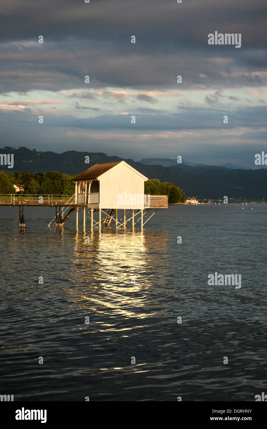 Cabana in the evening light on the shore of Wasserburg peninsula, Lake Constance, Bavaria Stock Photo
