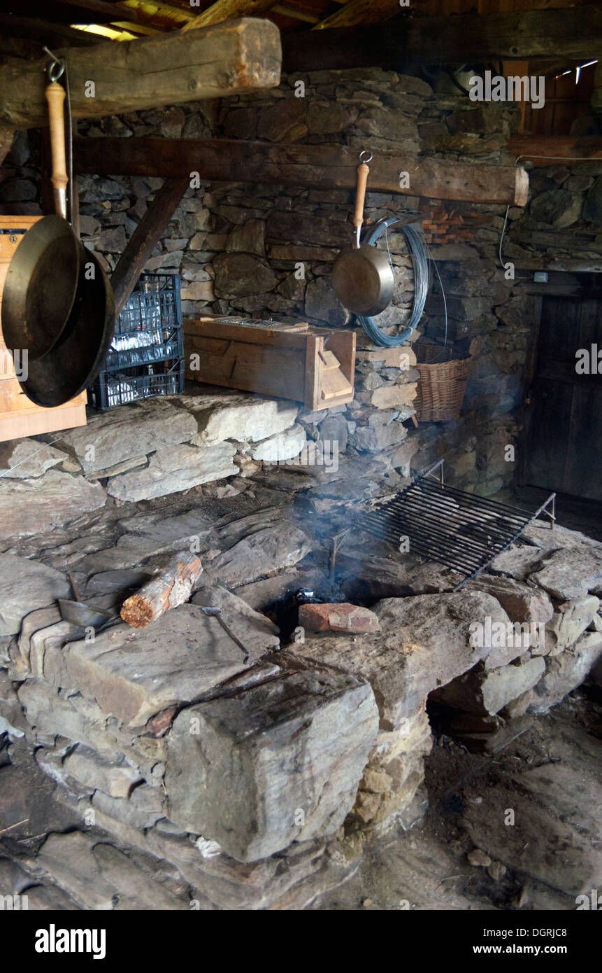 Italia,  Alto Adige, Schnals, fireplace of Moaralm alp Stock Photo