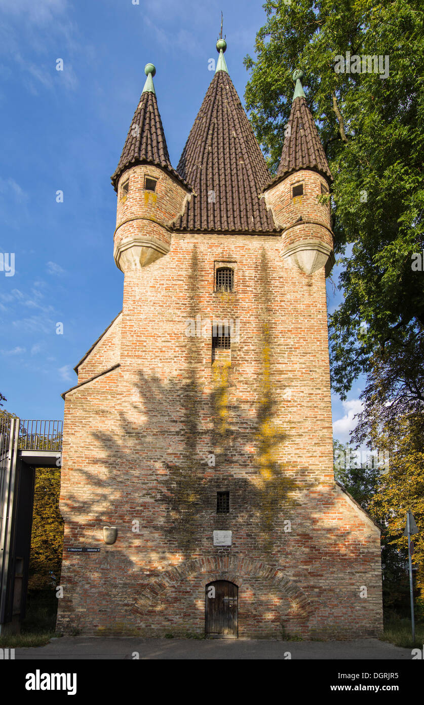 Fuenfgratturm tower or Fuenffingerlesturm tower, Augsburg, Swabia, Bavaria Stock Photo