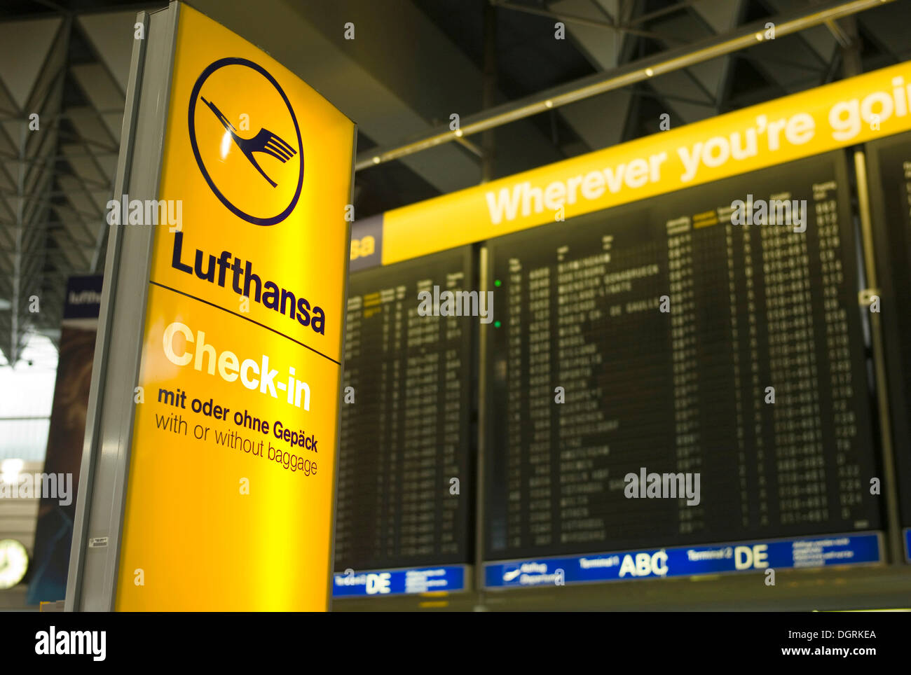 Check in Frankfurt Airport Frankfurt Hesse Stock Photo Alamy check-in-frankfurt-airport-frankfurt-hesse-stock-photo-alamy