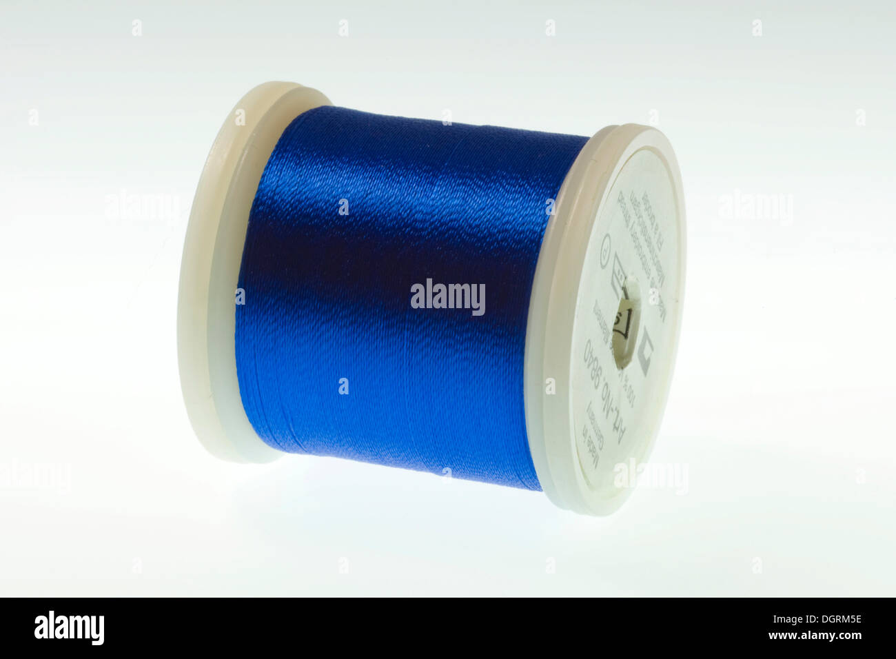 Thread article hi-res stock photography and images - Alamy