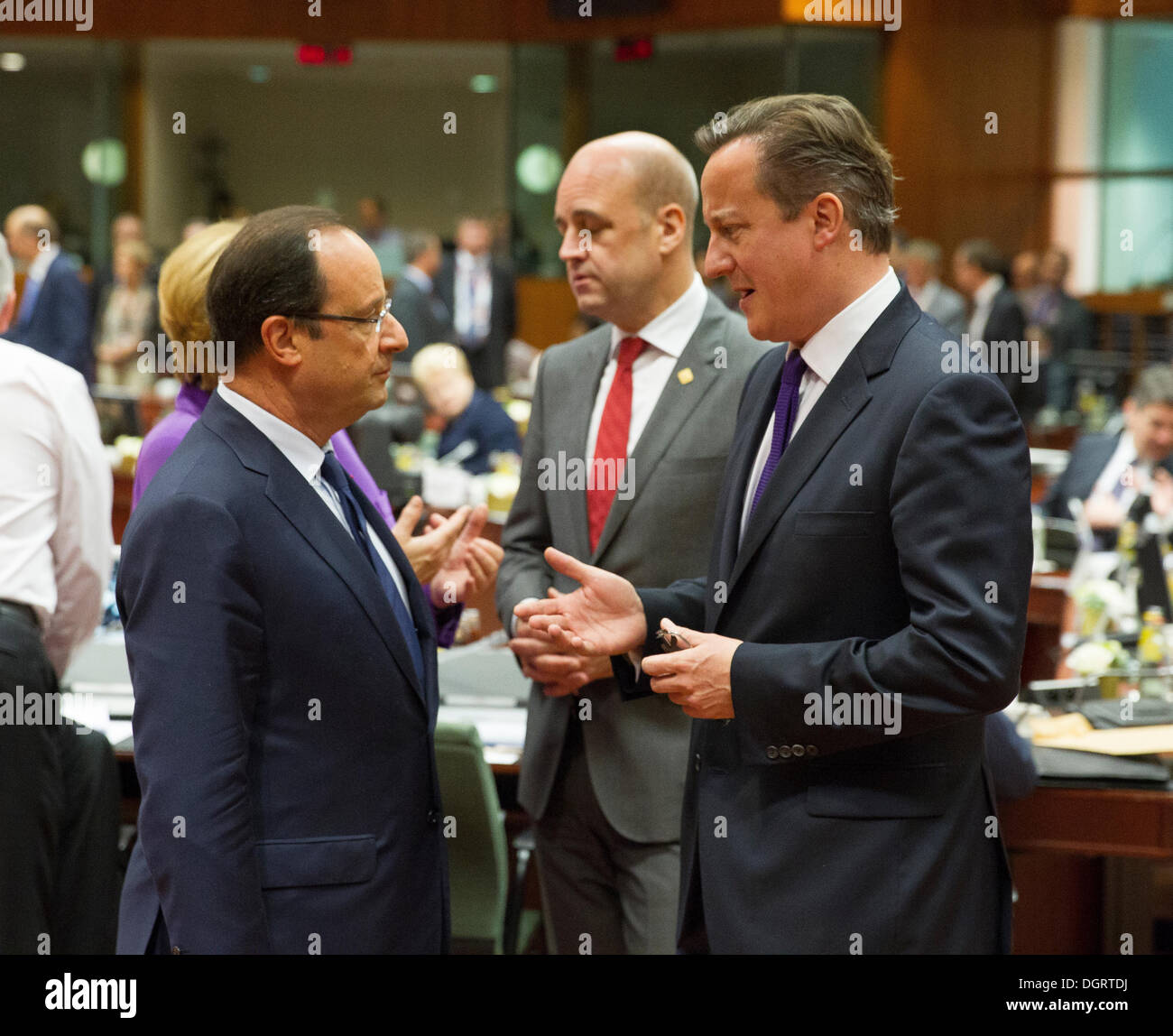 Brussels, Belgium. 25th Oct, 2013. Heads of State at the European Council meeting, Brussels. Pictured at the European Council meeting were, left to right, Francois Hollande, President, France. David Cameron, Prime Minister, United Kingdom Stock Photo