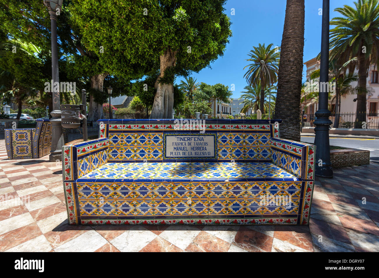 Azulejos bench 'Tinerfeña' in Plaza 25 de Julio, commonly known as Plaza de los Patos or Duck Square, Teneriffa Stock Photo