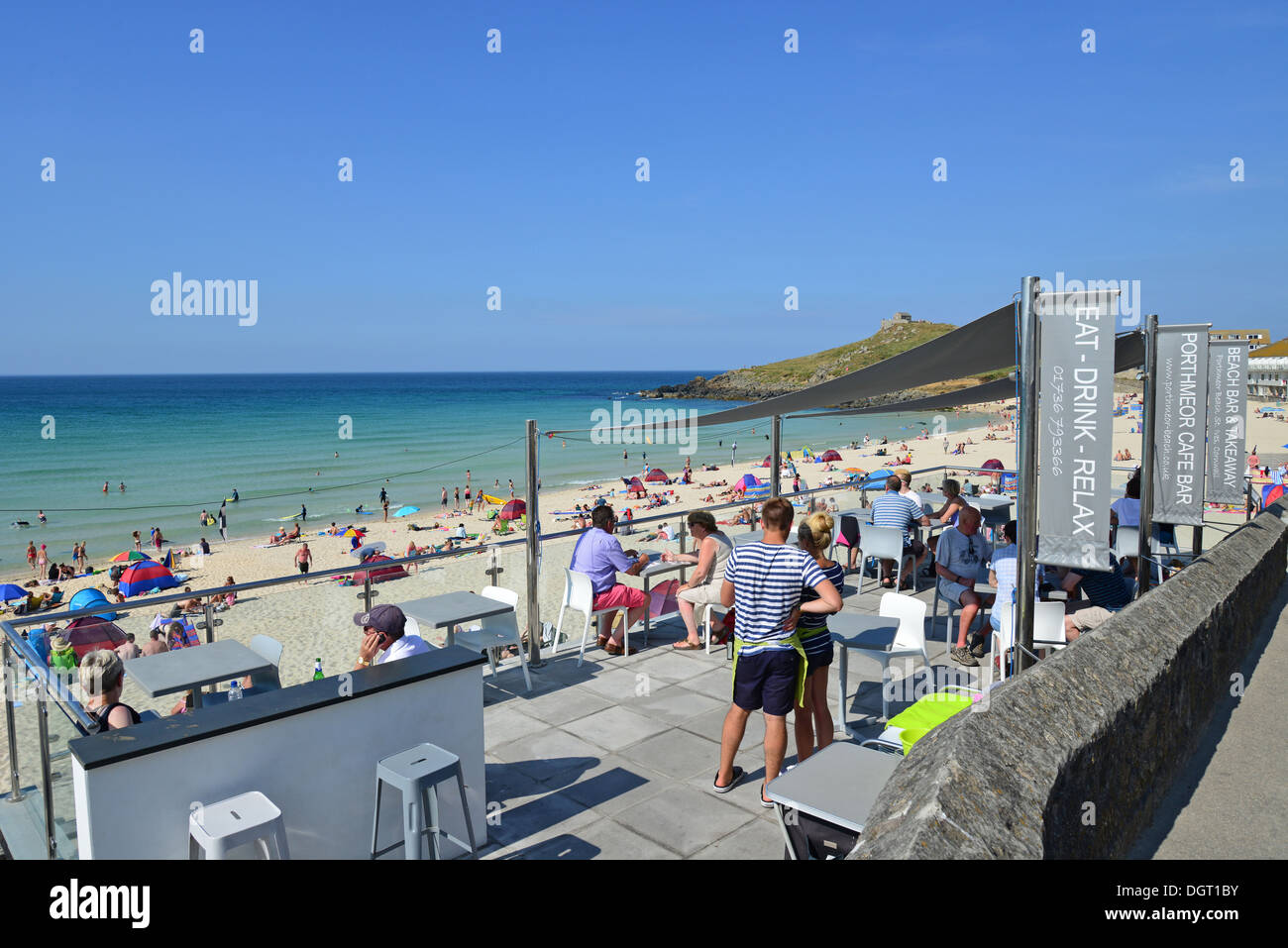 Porthmeor Cafe Bar, Porthmeor Beach, St Ives, Cornwall, England, United Kingdom Stock Photo