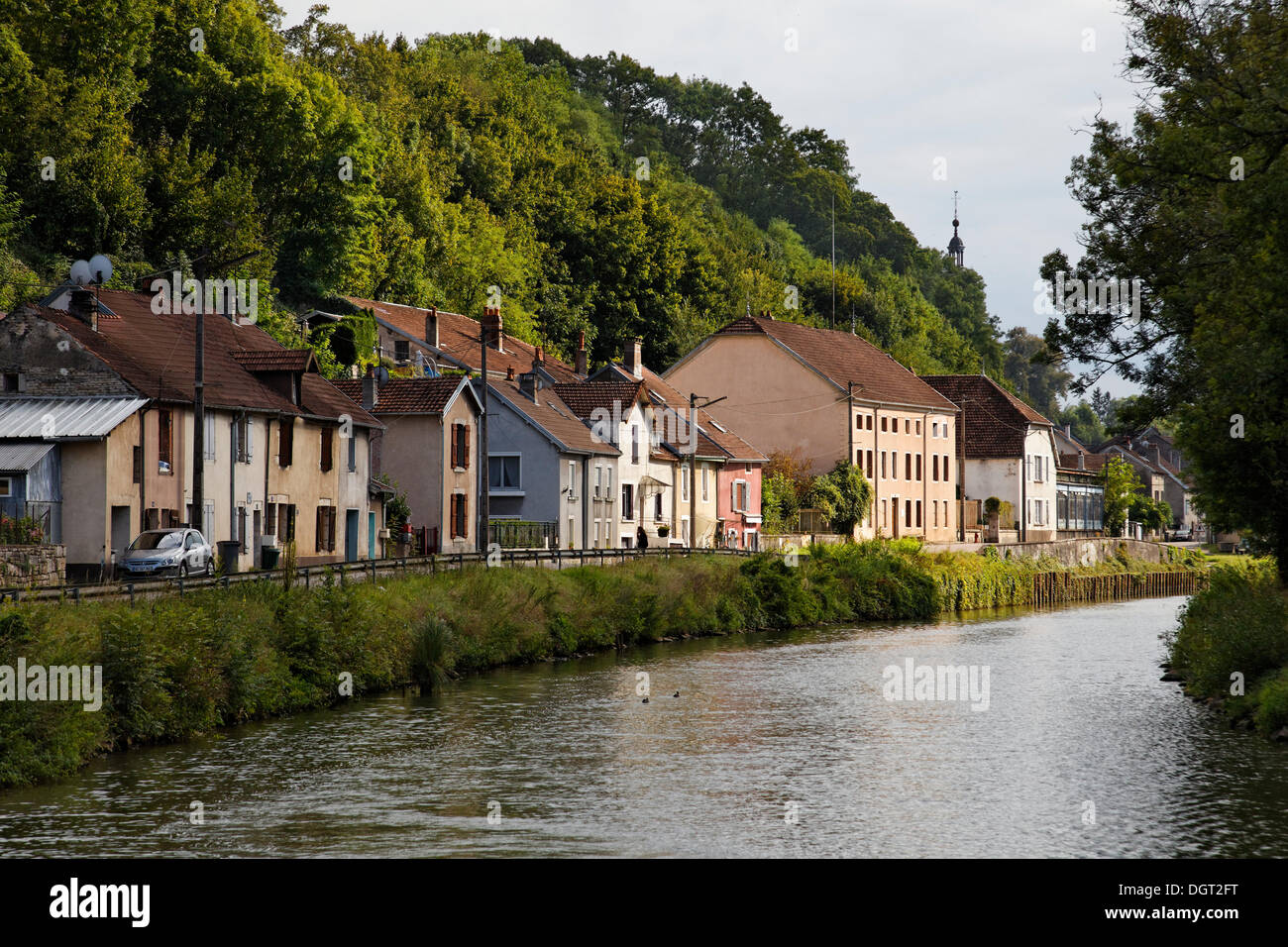Houses on the side canal of the Saône River, Port-sur-Saône, Vesoul, Region Franche-Comté, Dep. Haute-Saône, France Stock Photo