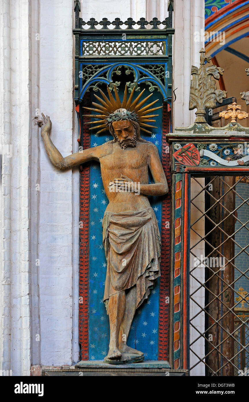 "Holy Body", statue of the Risen Christ, in the ambulatory, late 14th Century, church of Sankt Nikolai, St. Nicholas Church Stock Photo