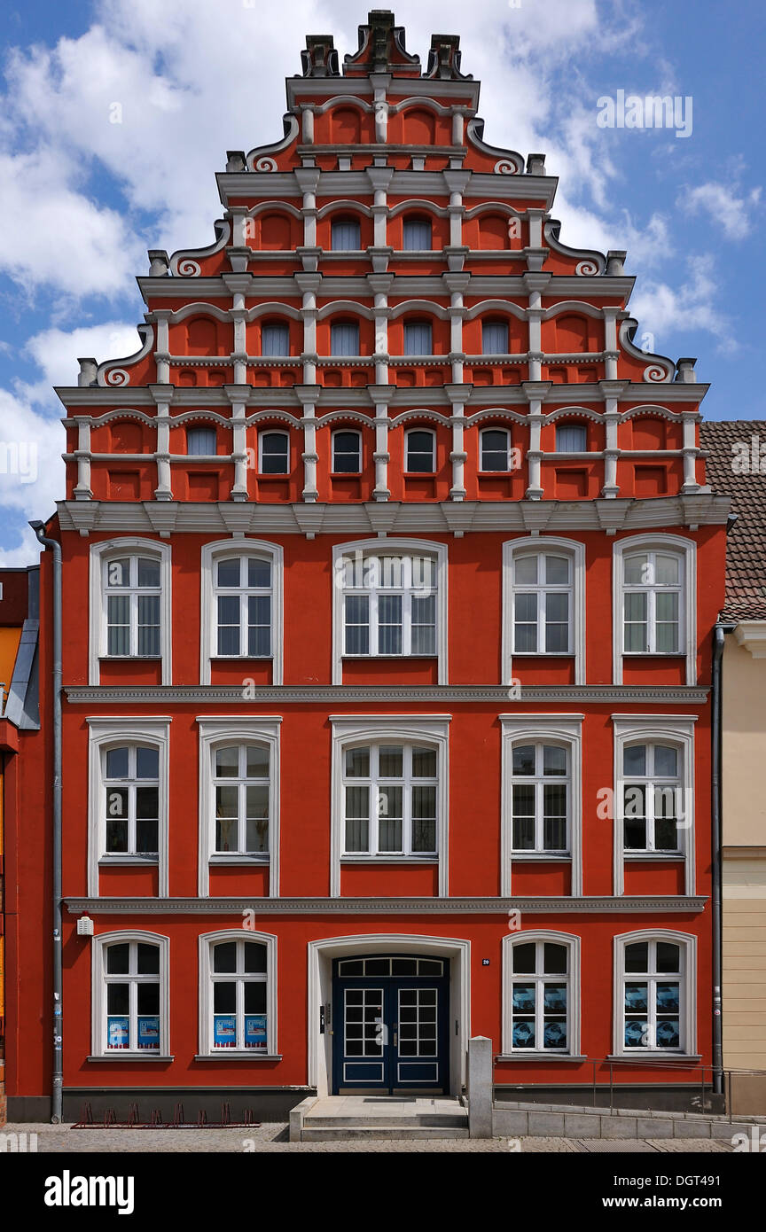 Renaissance house 16th century hi-res stock photography and