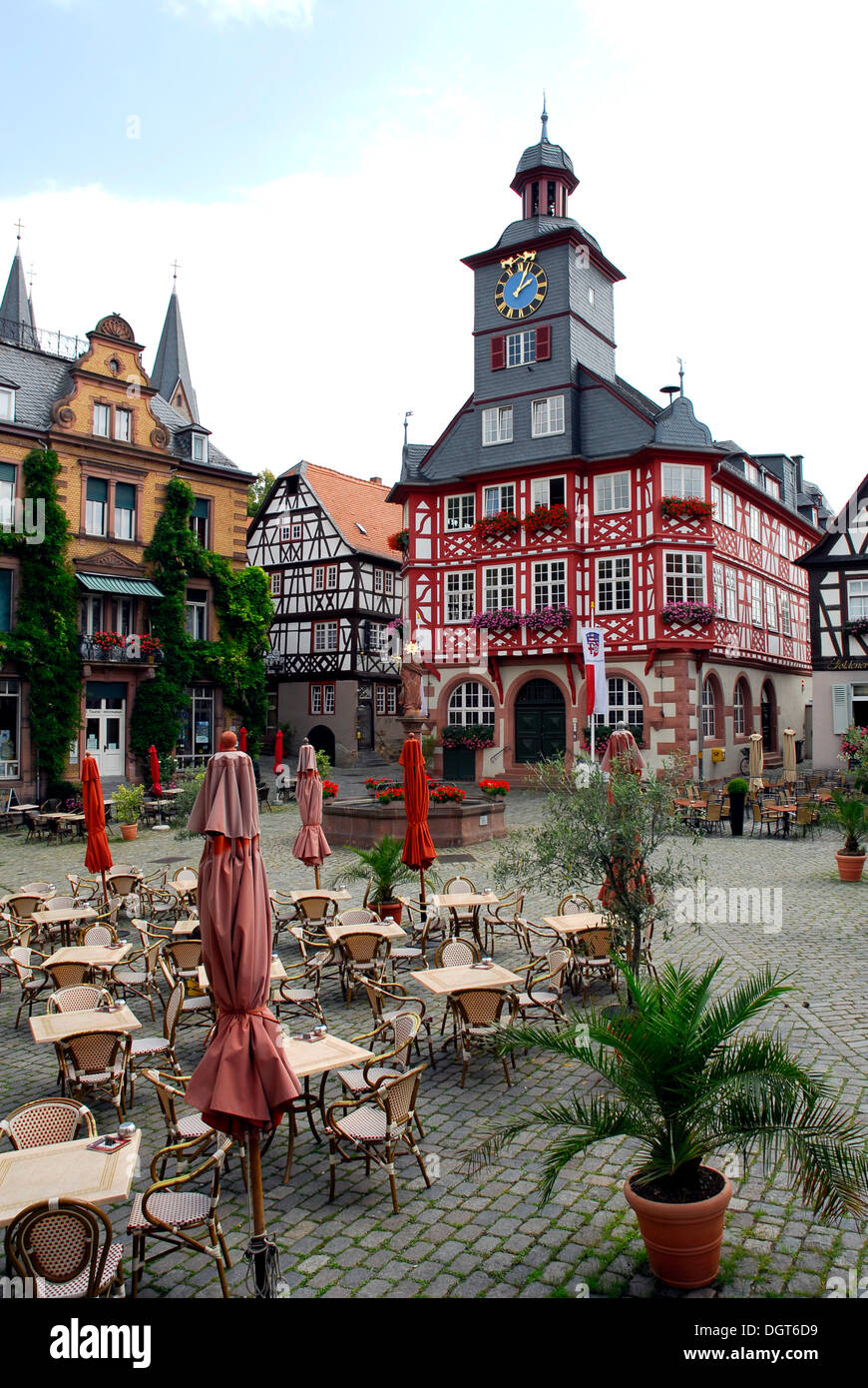 Bar Cafe Terrace and town hall on the market square, Grosser Markt, Heppenheim an der Bergstrasse, Hesse Stock Photo