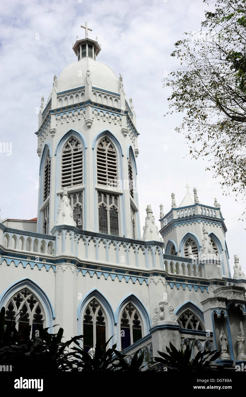 Saint Joseph's Church, a white church in the Gothic style, Victoria Street, Central Area, Central Business District, Singapore Stock Photo