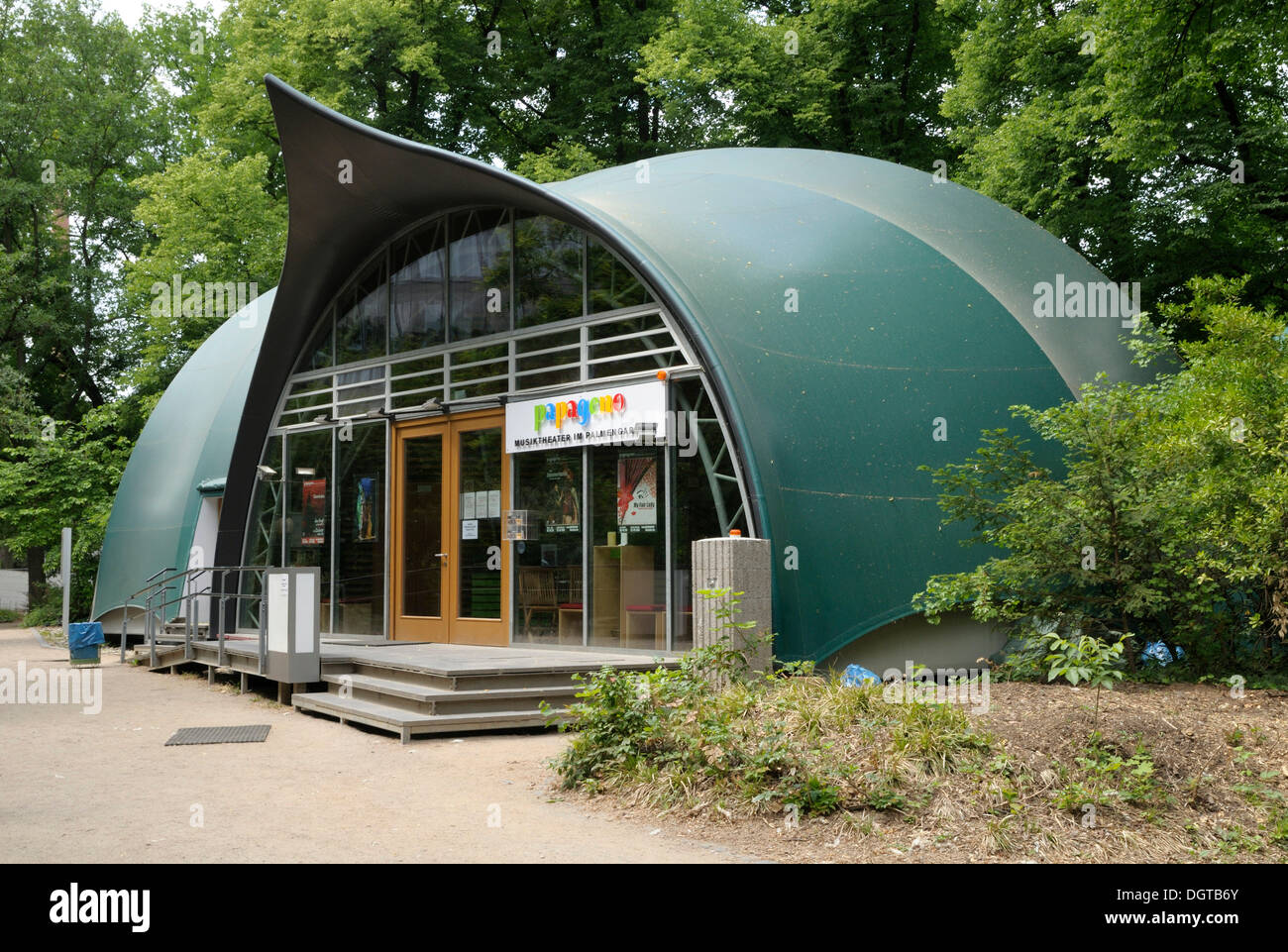 Theaters Papageno, Palm Garden, Frankfurt am Main, Hesse Stock Photo