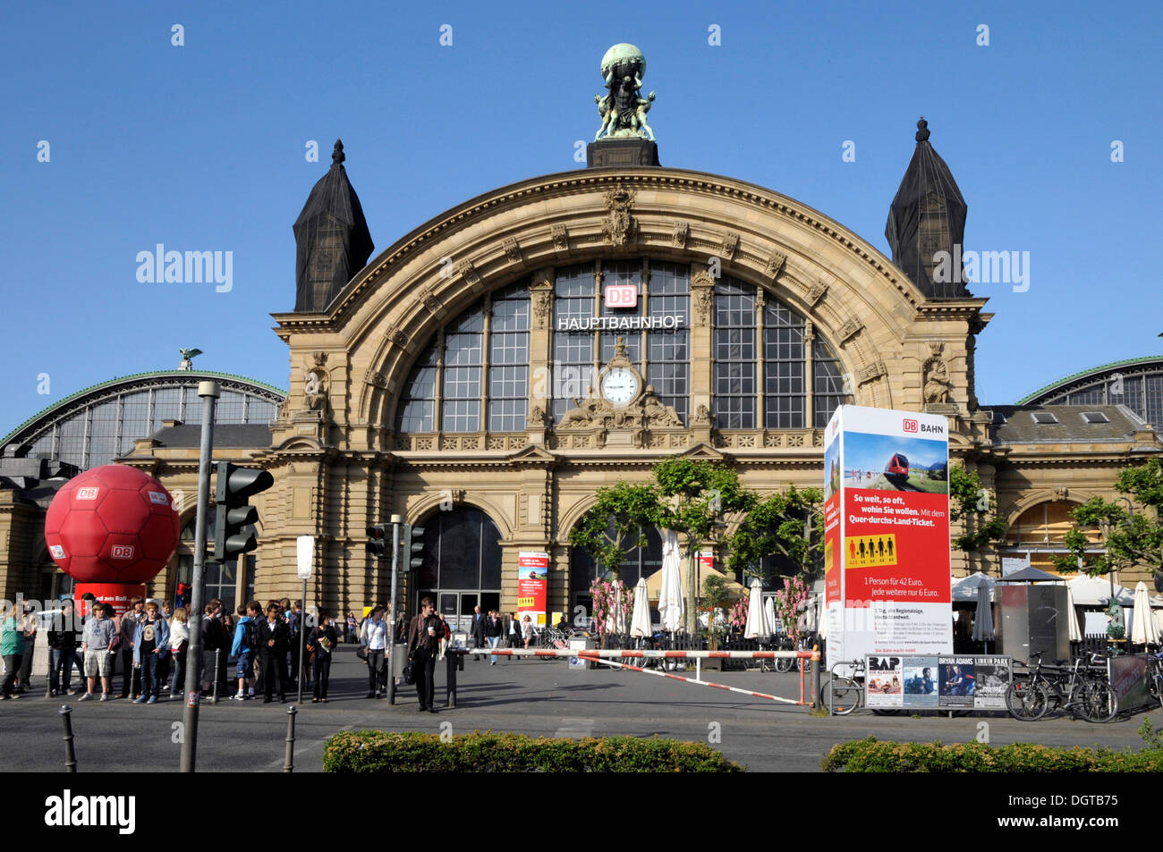 Hauptbahnhof, Central Railway Station, Frankfurt am Main, Hesse Stock ...