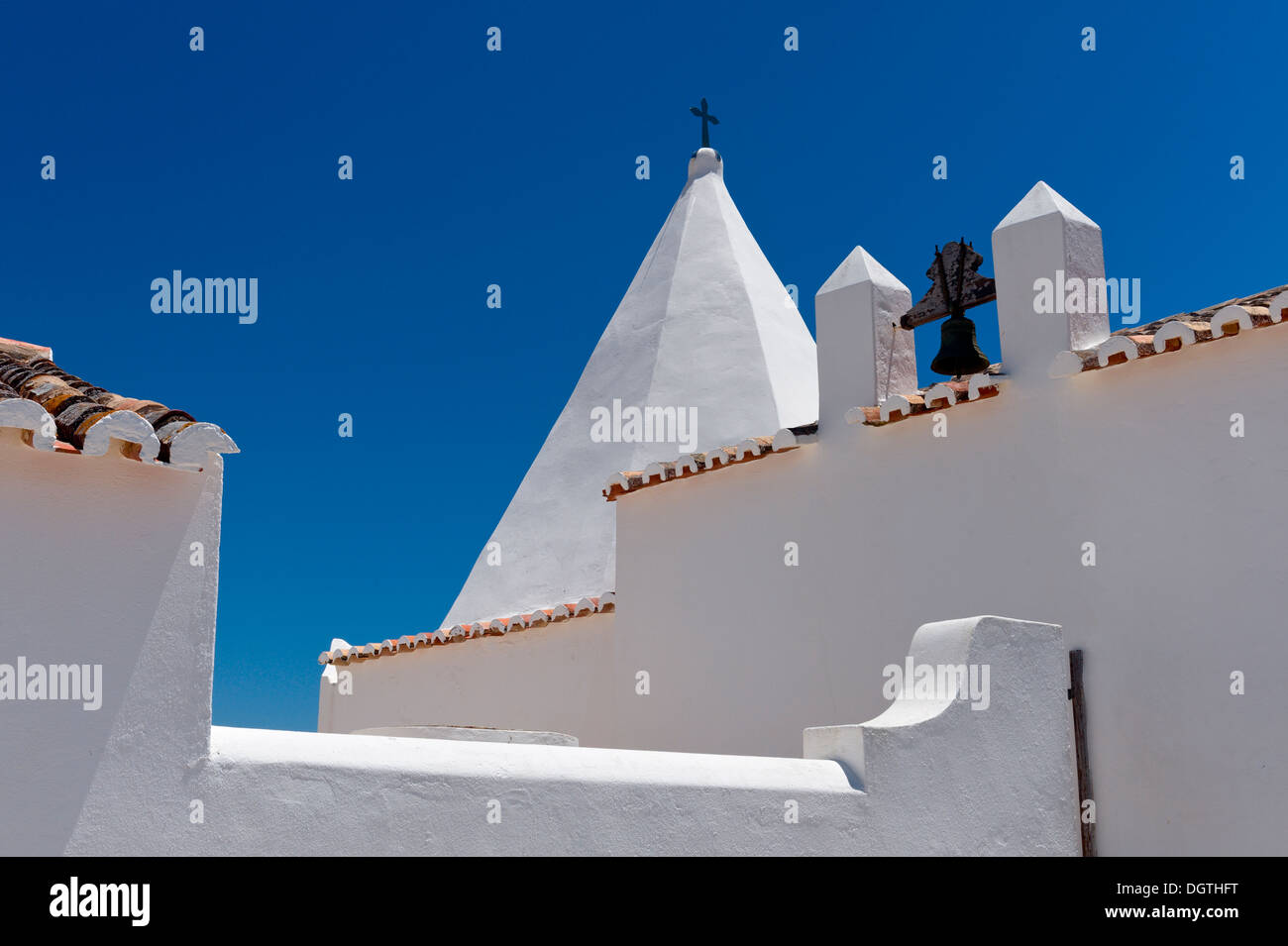 Portugal, the Algarve, Armação de Pera, Capela de Nossa Senhora da Rocha Stock Photo