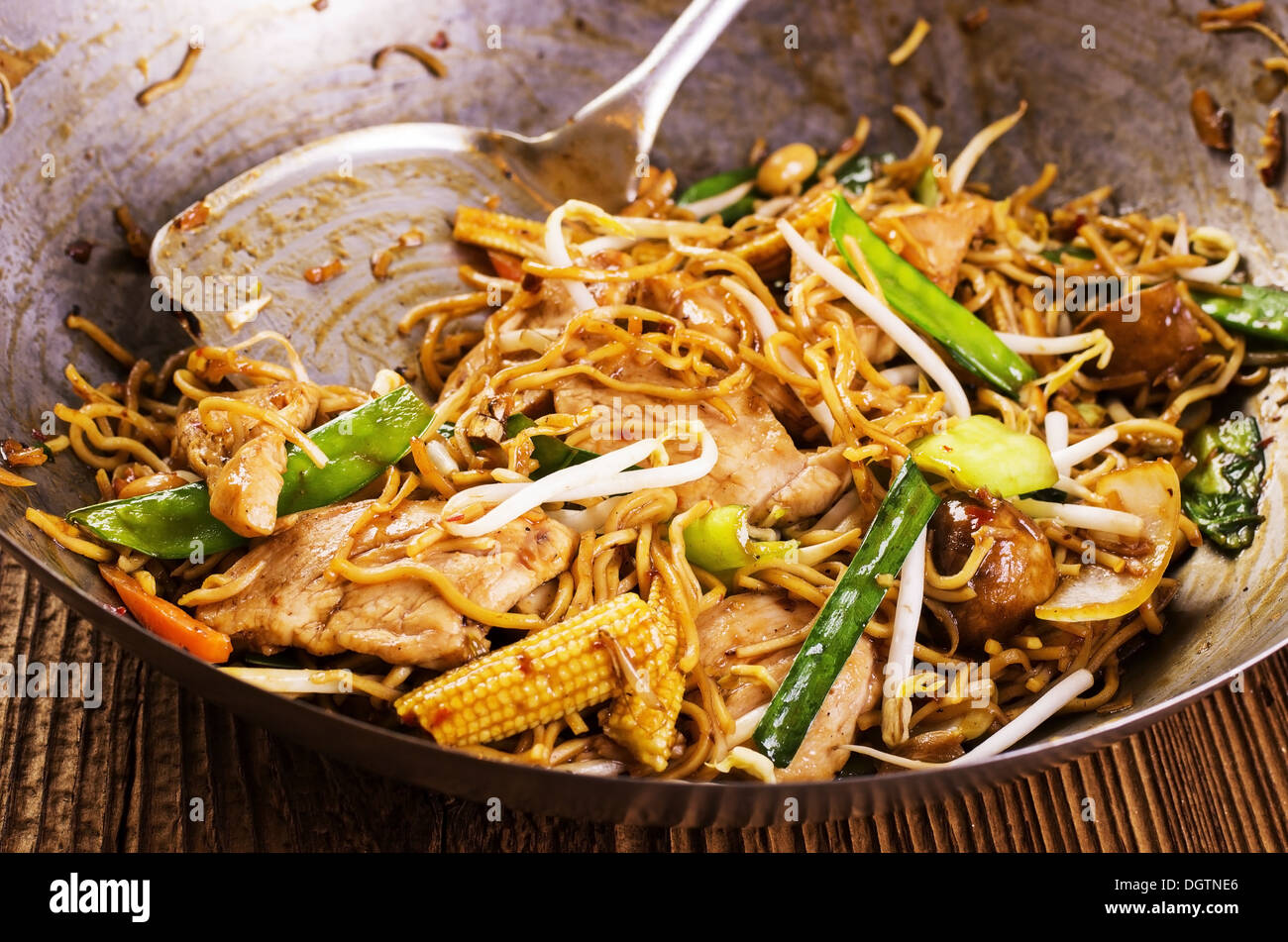 stir fried noodles in wok Stock Photo Alamy
