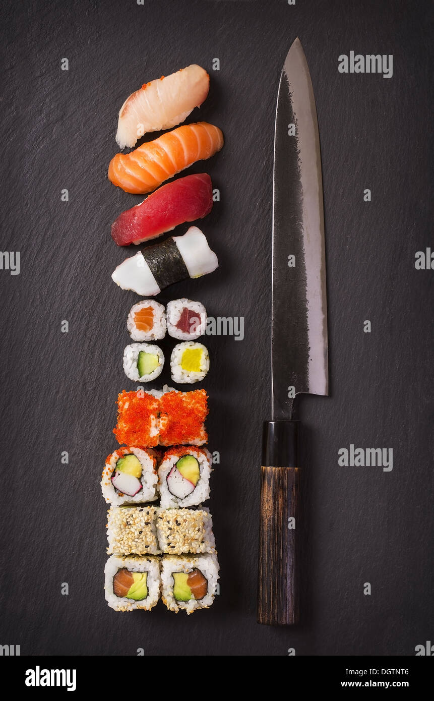 japanese knife with sushi Stock Photo Alamy