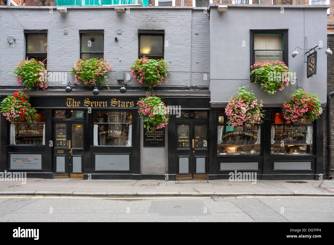 The Seven Stars, Carey Street, London Stock Photo 62010120 Alamy