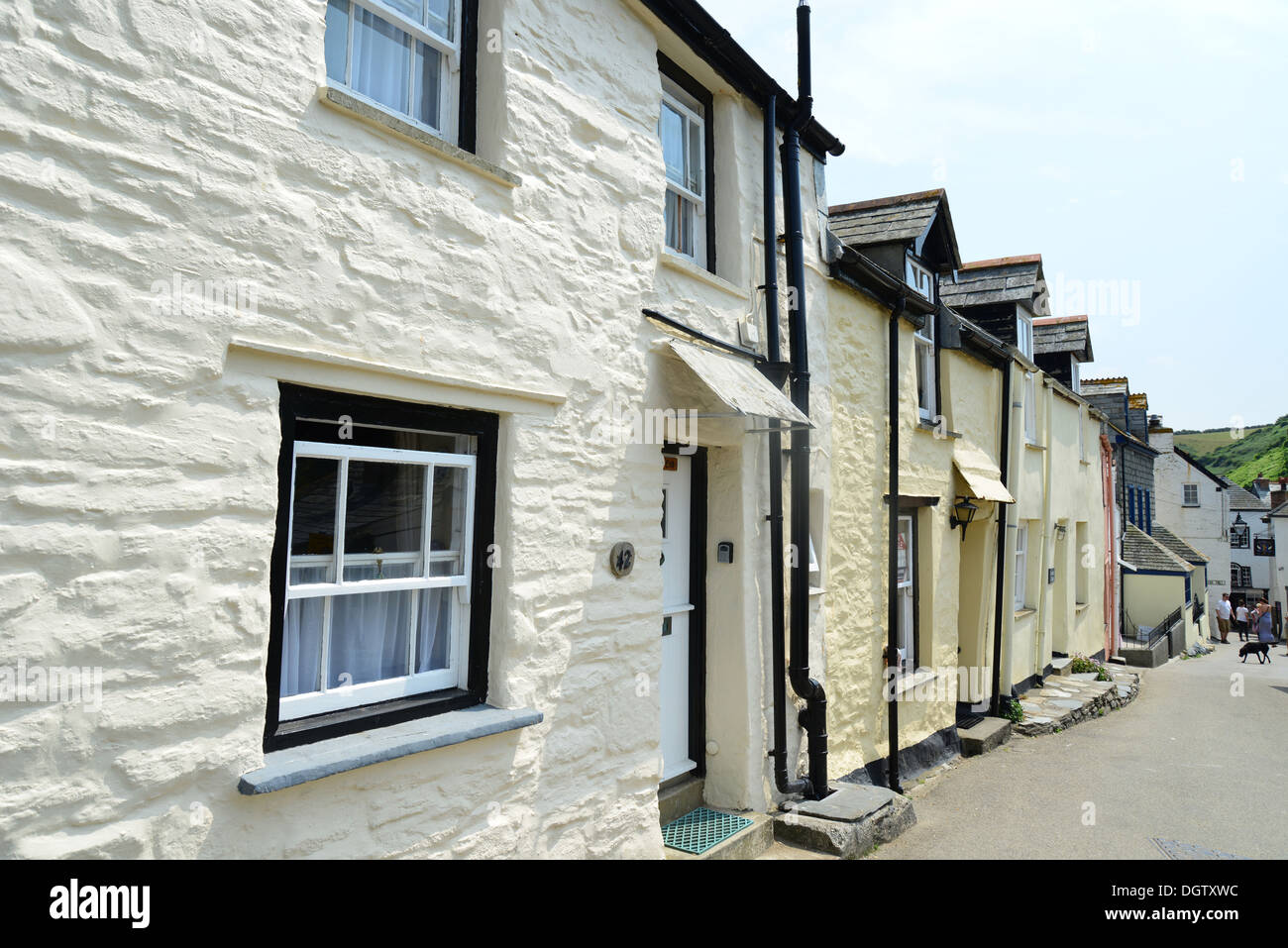 Period stone cottages, Fore Street, Port Isaac, Cornwall, England, United Kingdom Stock Photo