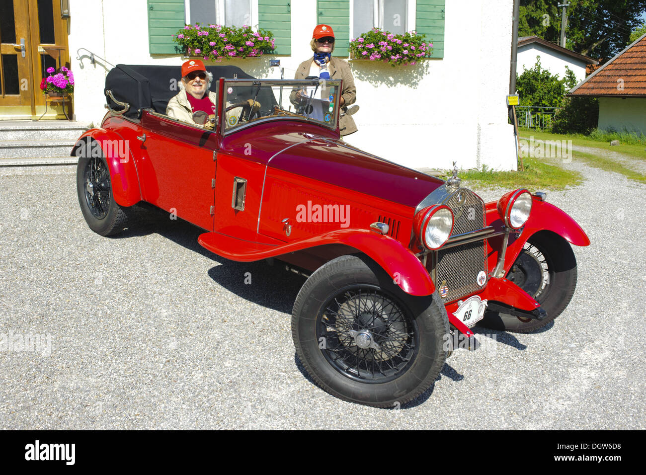 Retro car alfa hi-res stock photography and images - Alamy