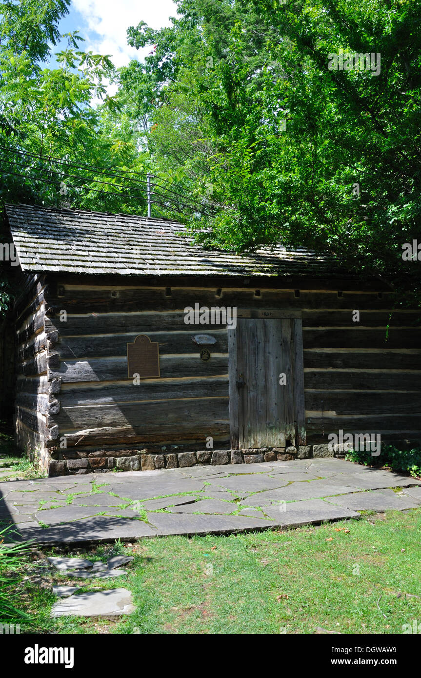 Historic Ogle Log Cabin Gatlinburg Tennessee Usa Stock Photo