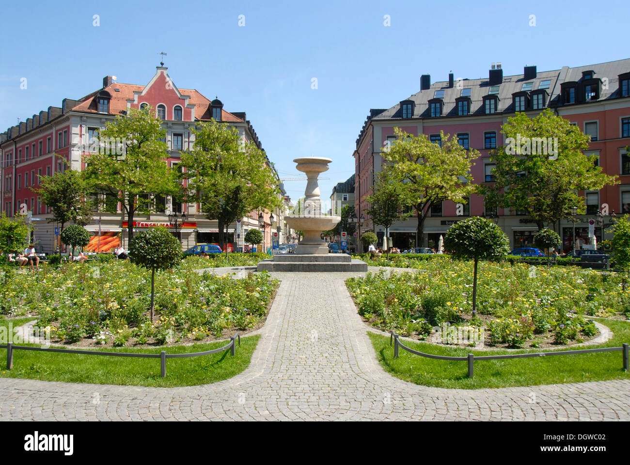 Garden, park, fountain on Gaertnerplatz square, Gaertnerplatzviertel quarter, Isarvorstadt, Munich, Upper Bavaria Stock Photo